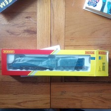 A4 Class "Mallard" in LNER Garter Blue By Hornby R3371