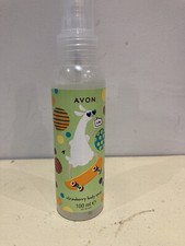 AVON NATURALS Scented Spritz
