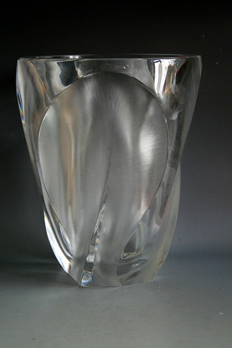 Lalique ingrid glass vase - glass,