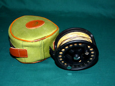 Okuma Airstream #7/9 large arbor fly fishing reel & Swift lined case