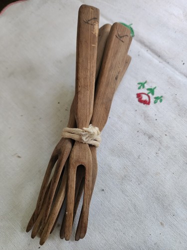 Antique wooden butter paddles - butter,
