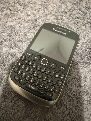 Blackberry curv mobile phone - blackberry,