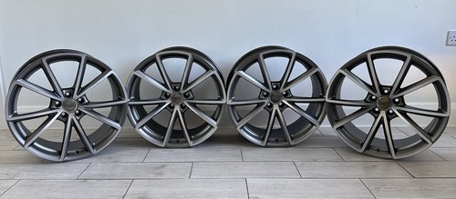 Genuine audi rs4 - 20”, v
