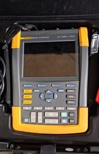 Fluke 190-104 Oscilloscpe - 4 Channel - 100% Working + FLUKE i400s Probe