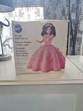 Wilton Classic Wonder Mold