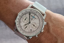 Vintage Chronograph Watch 2025
