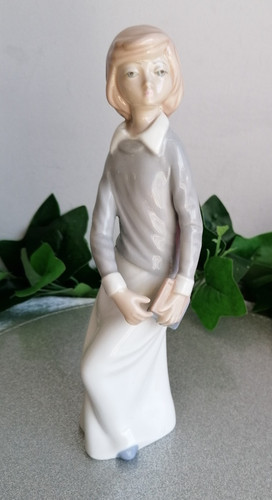 Casades girl with - casades, 9"