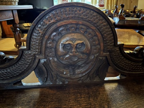 Victorian green man carved - green, oak