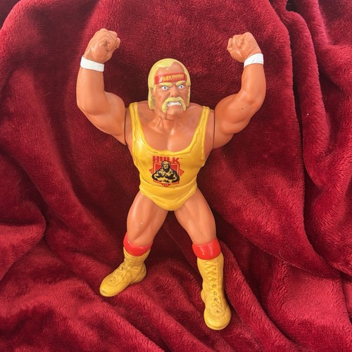 Rare hulk hogan titan - rare,