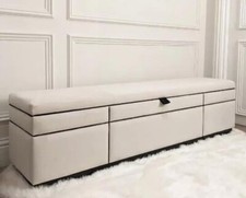 Large Plush Velvet savoy