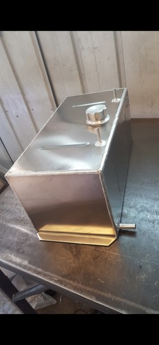 Aluminium fuel tank - aluminium,