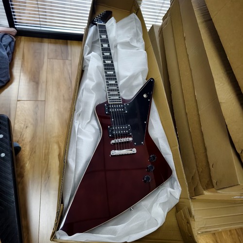 Explorer electric guitar - electric,