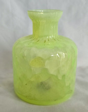 GORGEOUS VASELINE OPALINE