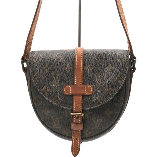 Louis vuitton chantilly - chantilly, pm