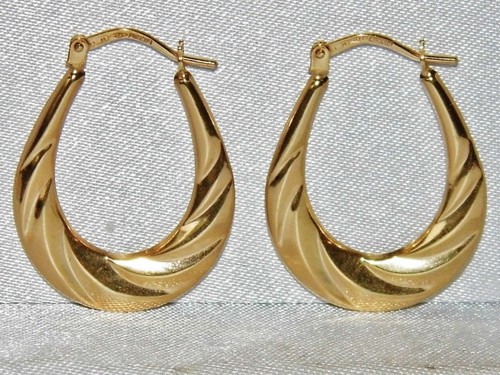 9ct gold ladies - 9ct, swirl