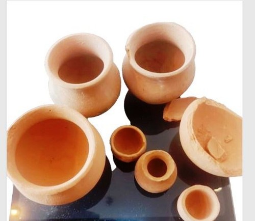 Indian mini clay pots broken - mini,