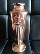 arts and crafts/art Nouveau