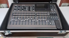 Behringer X32, 32 channel