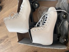 roller skates size 7 womens