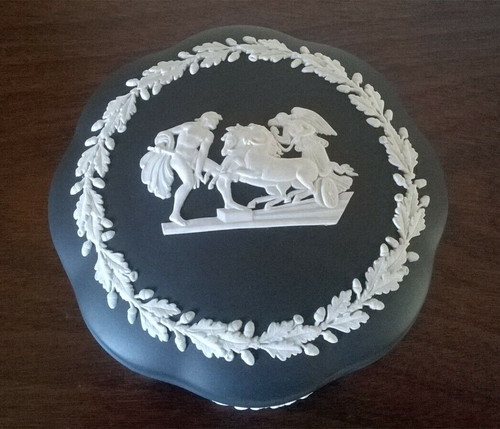 Wedgwood white black - wedgwood, on
