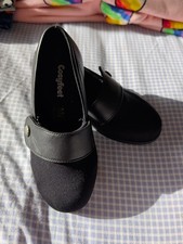 Ladies Cosyfeet Shoes. Size 7