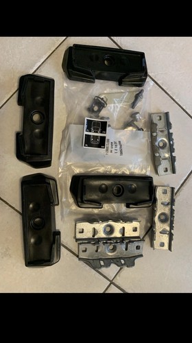 Thule 7002 fitting - kit, 3