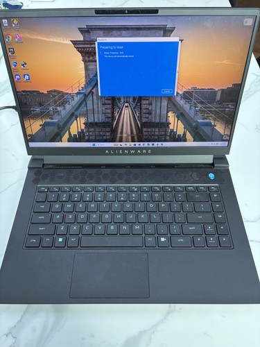 Alienware m15 gaming laptop - gaming,