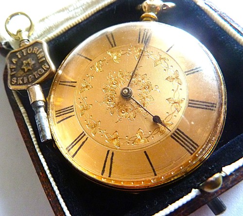 18k solid gold pocket watch - 18k,