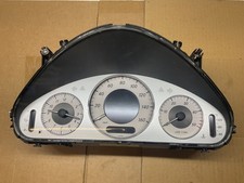 Mercedes Benz E Class W211 -