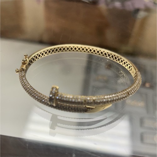 Gold tone pavé - gold,