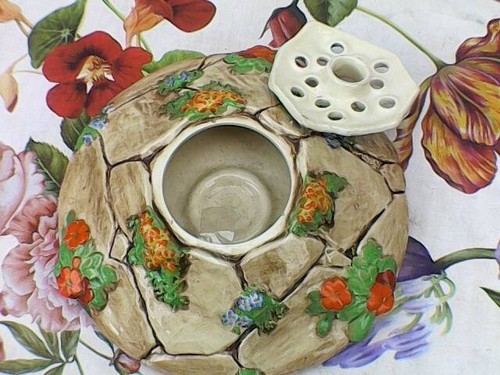 Falcon ware flower holder - ware,