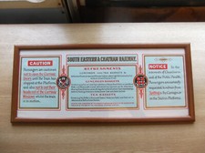 Railway carriage compartment