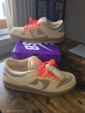 Nike SB Dunk Low Pro PRM 'Som