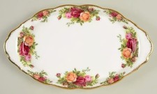 ROYAL ALBERT OLD ENGLISH ROSES TRAY FOR CREAMER AND OPEN SUGAR,