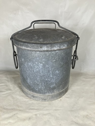 Rare galvanised vintage metal - vintage,