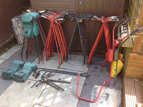 Qualcast suffolk punch handles - suffolk,