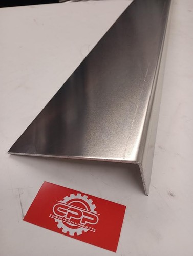 Aluminium unequal angle 150mm - unequal,