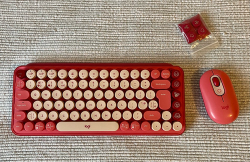 Logitech pop mechanical - logitech,