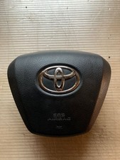 Breaking Toyota Avensis T270