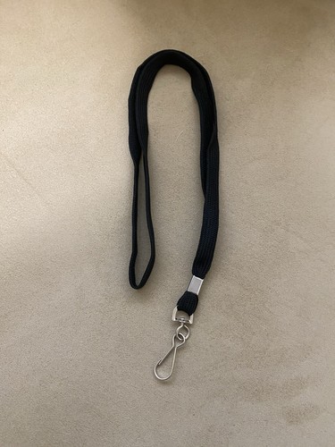 Simple plain black neck - plain,