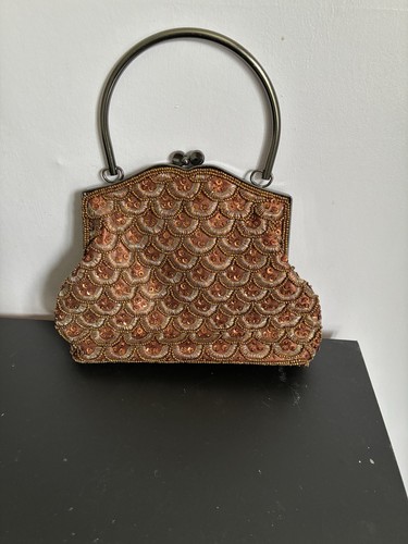 Leko london vintage beaded art - london,