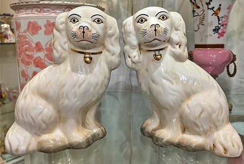 Pair antique white - pair:,