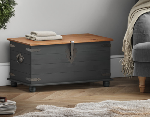 Corona blanket box storage - blanket,