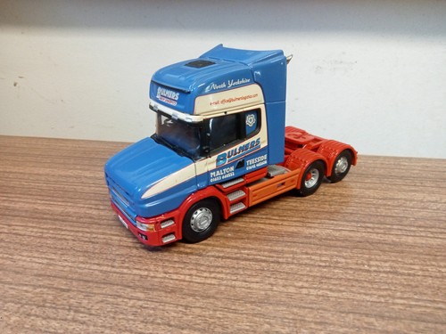 Corgi modern truck heavy - modern,