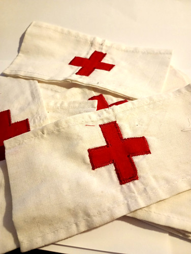 Ww2 red cross armband - red,