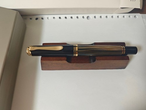 Pelikan souveran m400 fountain - pelikan,