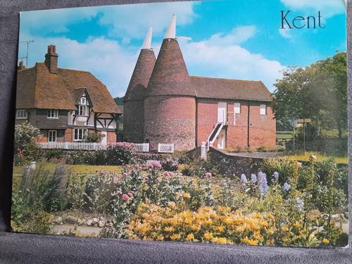Hop picking kentish oast - hop,