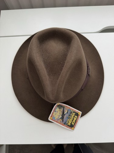 Indiana jones handmade - indiana,