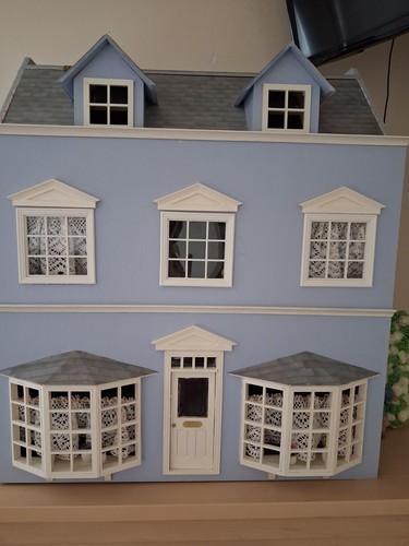 Victoriana style dolls house - victoriana,