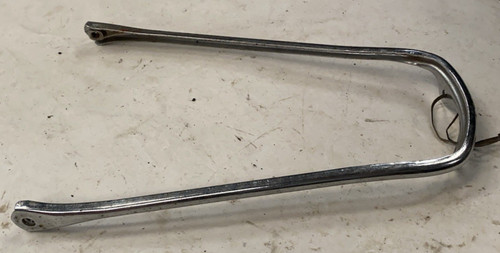 Honda front mudguard mount - front,